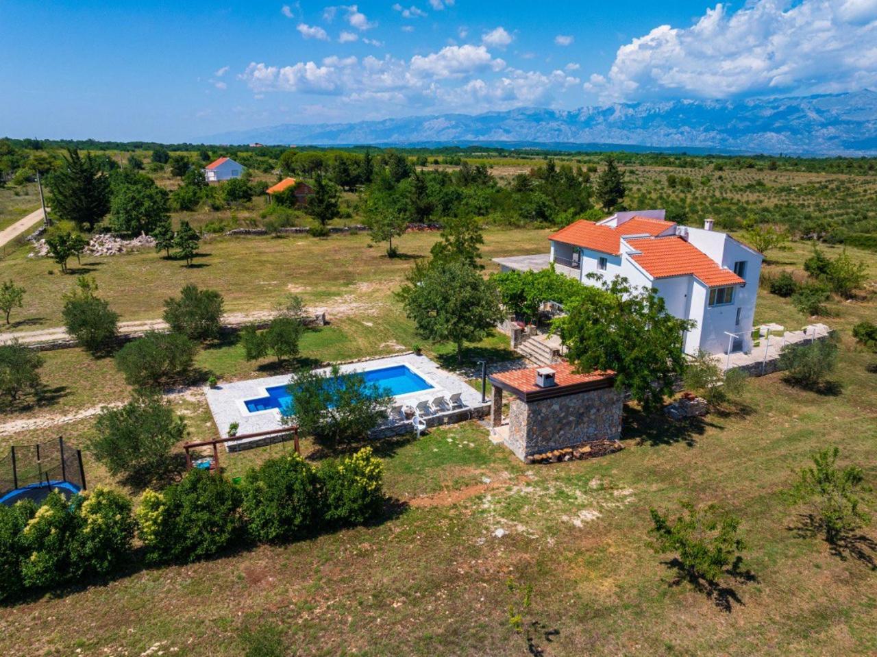 Villa Mandorla With Private Pool ซาดาร์ ภายนอก รูปภาพ